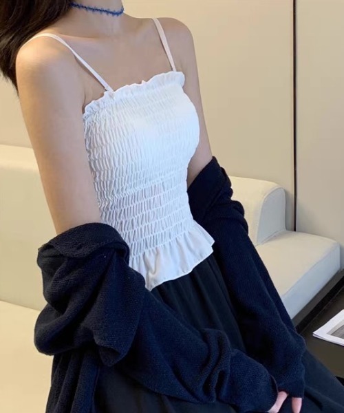 GORGE(ゴージ)の「《シャーリング×メロウフリル》レディース カップ付きキャミソール 伸縮フィット 体型カバー 春夏秋(キャミソール・レディース・オフホワイト/ブラック/ブラウン/グレー/ピンク・F)」の17枚目の写真