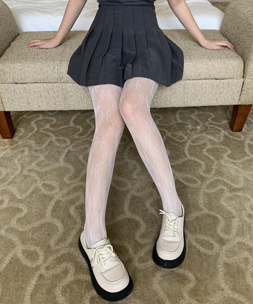 SHEPP（シープ）の「リボンモチーフ レース編みタイツ/バレエコア 韓国ガーリー 美脚シアーアイテム（タイツ/ストッキング・レディース・ブラック/ホワイト・F）」の22枚目の写真