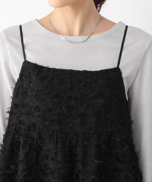 GLOBAL WORK（グローバルワーク）の「MATINEE LINE/フェザービスチェ/140508（キャミソール・レディース・アイボリー/ブラック・FREE）」の21枚目の写真