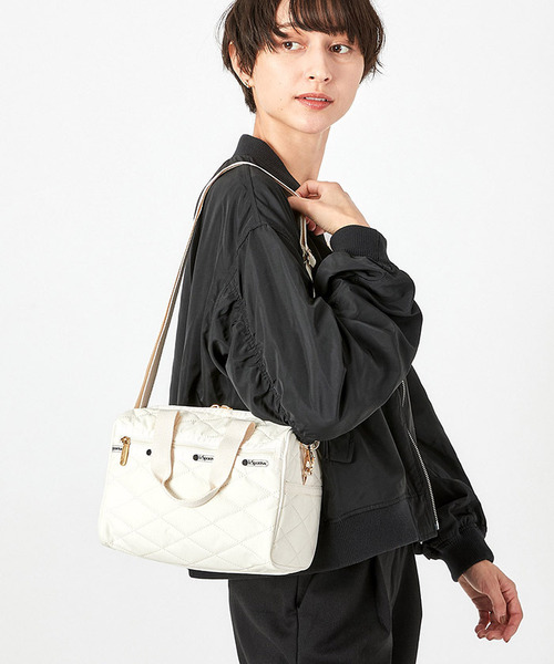 送料込　EVERYDAY SM SATCHELアイアムアスター 送料込EVERYDAY SM SATCHELアイアムアスター
