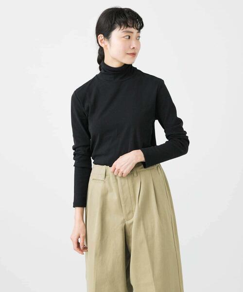 かぐれ（カグレ）の「ハイツイストコットンタートルカットソー（Tシャツ/カットソー・レディース・ブラック/オフホワイト・FREE）」の22枚目の写真