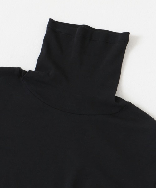 かぐれ（カグレ）の「ハイツイストコットンタートルカットソー（Tシャツ/カットソー・レディース・ブラック/オフホワイト・FREE）」の4枚目の写真