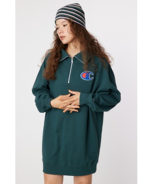 Champion（チャンピオン）の「Champion ハーフジップスウェットワンピース（ワンピース・レディース・ダークグリーン/ネイビー系1/チャコールグレー/杢グレー・FREE）」の18枚目の写真