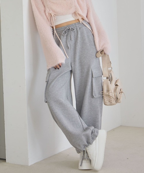 one after another NICE CLAUP（ワンアフターアナザーナイスクラップ）の「スウェットカーゴパンツ（スウェットパンツ・レディース・ライトピンク/グレー/オートミール/チャコールグレー・FREE）」の3枚目の写真