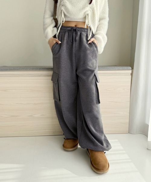 one after another NICE CLAUP（ワンアフターアナザーナイスクラップ）の「スウェットカーゴパンツ（スウェットパンツ・レディース・ライトピンク/グレー/オートミール/チャコールグレー・FREE）」の2枚目の写真