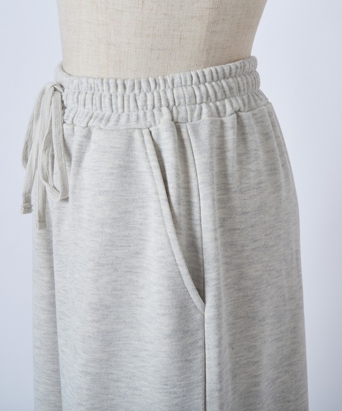 one after another NICE CLAUP（ワンアフターアナザーナイスクラップ）の「スウェットカーゴパンツ（スウェットパンツ・レディース・ライトピンク/グレー/オートミール/チャコールグレー・FREE）」の16枚目の写真