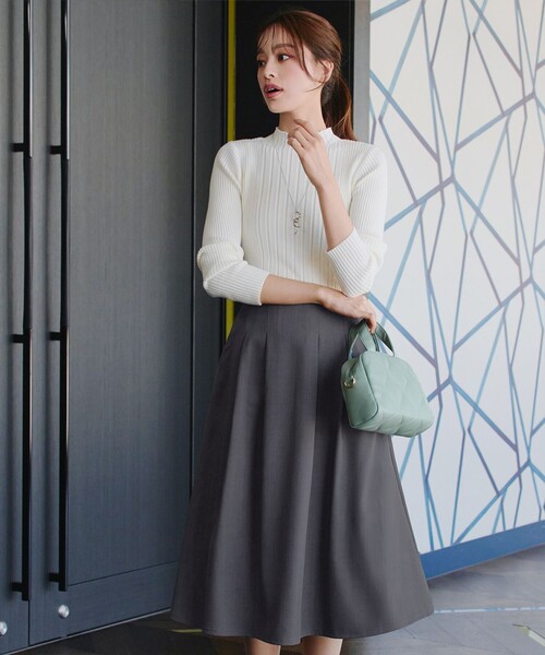 Tiaclasse（ティアクラッセ）の「メランジツイルフレアスカート（スカート・レディース・チャコールグレー/ベージュ/ブラック・S/M/L）」の18枚目の写真