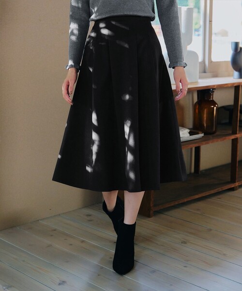 Tiaclasse（ティアクラッセ）の「メランジツイルフレアスカート（スカート・レディース・チャコールグレー/ベージュ/ブラック・S/M/L）」の11枚目の写真