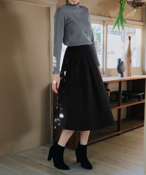 Tiaclasse（ティアクラッセ）の「メランジツイルフレアスカート（スカート・レディース・チャコールグレー/ベージュ/ブラック・S/M/L）」の9枚目の写真