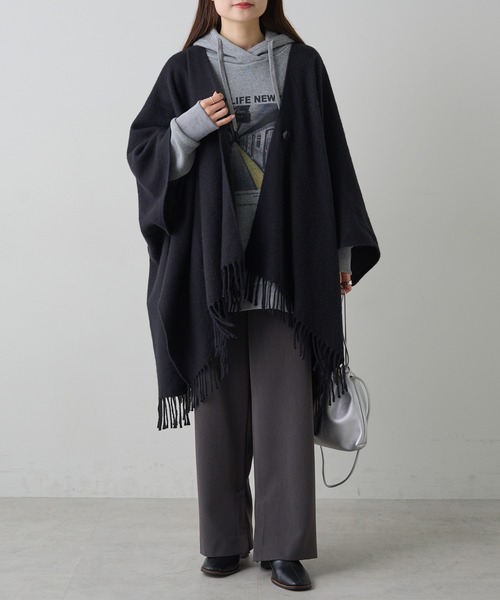 PUAL CE CIN（ピュアルセシン）の「マルチウェイウールブレンドポンチョストール（ストール/ショール・レディース・ブラック・FREE）」の5枚目の写真