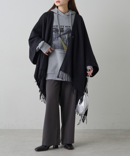 PUAL CE CIN（ピュアルセシン）の「マルチウェイウールブレンドポンチョストール（ストール/ショール・レディース・ブラック・FREE）」の6枚目の写真