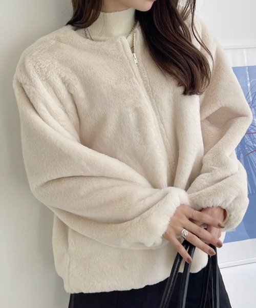 TREOVER(トレオーバー)の「ふわふわソフトタッチエコファージャケット(ノーカラーコート・レディース・アイボリー/キャメル/ダークブラウン/ベージュ・FREE)」の3枚目の写真