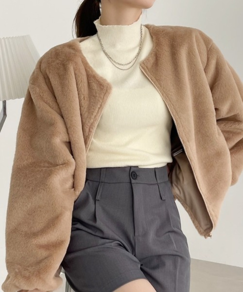 TREOVER(トレオーバー)の「ふわふわソフトタッチエコファージャケット(ノーカラーコート・レディース・アイボリー/キャメル/ダークブラウン/ベージュ・FREE)」の11枚目の写真