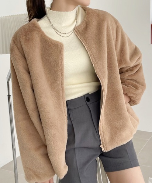 TREOVER(トレオーバー)の「ふわふわソフトタッチエコファージャケット(ノーカラーコート・レディース・アイボリー/キャメル/ダークブラウン/ベージュ・FREE)」の12枚目の写真