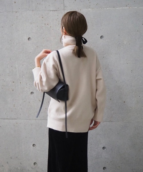 LAULEN(ローレン)の「highneck knit pullover /ハイネックニットプルオーバー(ニット/セーター・レディース・ブラック/グレー/レッド/ベージュ/アイボリー・FREE)」の18枚目の写真
