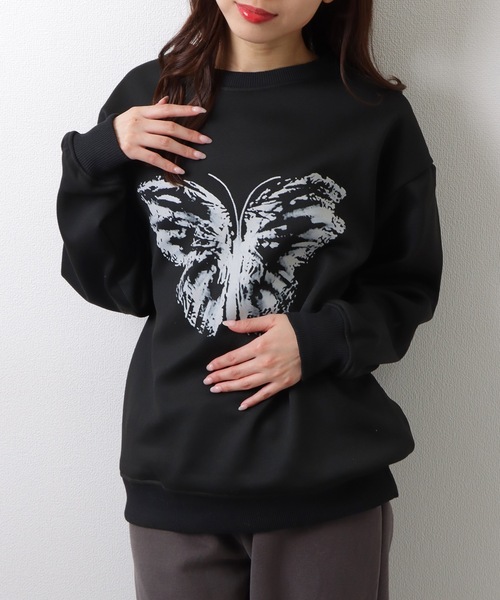 Lace Ladies(レースレディース)の「バタフライ柄 クルーネック 長袖 スウェット プルオーバー(スウェット・レディース・ブラック/レッド・M/XL)」の5枚目の写真