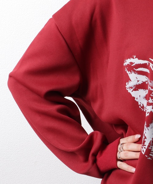 Lace Ladies(レースレディース)の「バタフライ柄 クルーネック 長袖 スウェット プルオーバー(スウェット・レディース・ブラック/レッド・M/XL)」の17枚目の写真