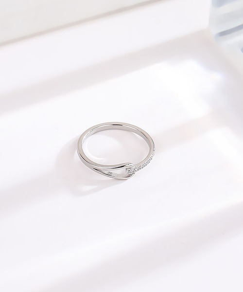 ABBEY MARKET（アビーマーケット）の「金属アレルギー対応 サージカルステンレス ニッケルフリー シンプルリング ステンレスリング K18GP 18金コーティング キュービックジルコニア（リング・レディース・シルバー/ゴールド・9号/11号/14号/16号/18号/21号）」の7枚目の写真