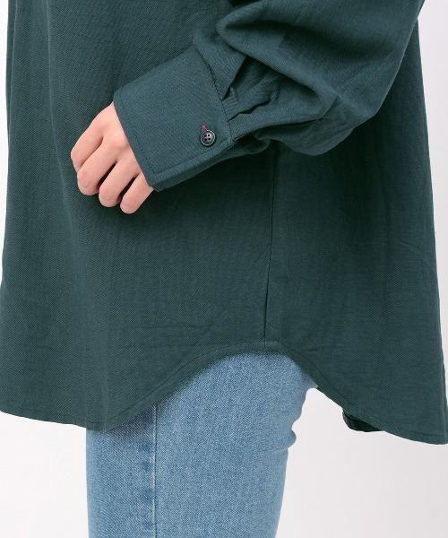 チチカカ（チチカカ）の「リネン混フロル刺繍シャツ（シャツ/ブラウス・レディース・カーキ/ナチュラル/ネイビー・FREE）」の21枚目の写真