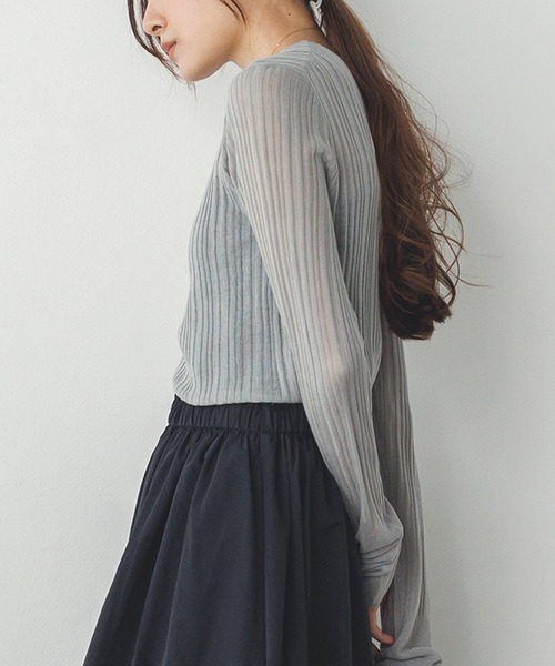 hunch(ハンチ)の「【WEB限定/別注】ランダムリブ シアートップス(ニット/セーター・レディース・ベージュ/ブラック/ライトブルー/オフホワイト/グレー・FREE)」の17枚目の写真