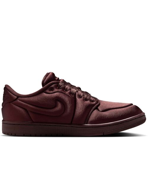 JORDAN BRAND（ジョーダンブランド）の「エア ジョーダン 1 LOW