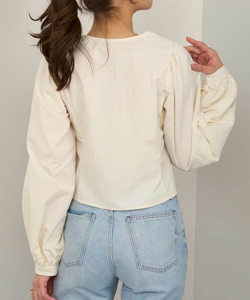 MAGASIN DE MODE Chou Chou(マガジンデモードシュシュ)の「【MAGASIN DE MODE Chou Chou】TNタフタ ビスチェレイヤード風ブラウス XNN(シャツ/ブラウス・レディース・ブラック/アイボリー/グレー・FREE)」の14枚目の写真