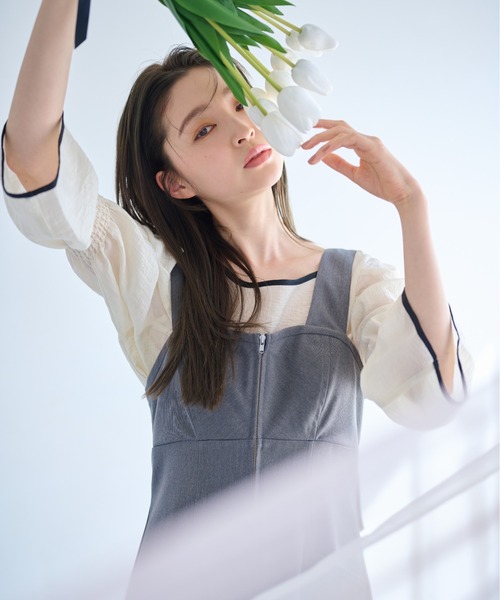 mysty woman（ミスティウーマン）の「バイカラー7分袖ブラウス　320396（シャツ/ブラウス・レディース・ブラック/アイボリー/グレイッシュブルー・FREE）」の22枚目の写真