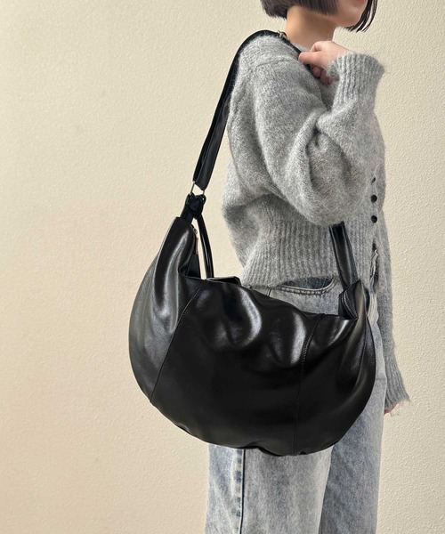 NOLITA LABORATORY（ノリータラボラトリー）の「【 NOLITA / ノリータ 】ハーフムーン メッセンジャー バッグ（ショルダーバッグ・レディース・ブラック/ブラウン/アイボリー・FREE）」の3枚目の写真