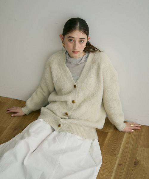 Crisp（クリスプ）の「【ZOZO限定】シャギーオーバーニットカーディガン（カーディガン/ボレロ・レディース・アイボリー/ブラウン/ベージュ/ダークグレー・FREE）」の4枚目の写真