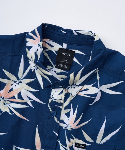 RVCA(ルーカ)の「RVCA メンズ MORNING GLORY SS 半袖シャツ 【2025年春夏モデル】ルーカ総柄半袖シャツ(シャツ/ブラウス・メンズ・ブルー系その他/ブラック系その他・X-LARGE/LARGE/MEDIUM/SMALL)」の8枚目の写真