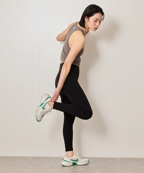 Vuori（ヴオリ）の「【VUORI】AllTheFeels Legging スポーツレギンス（レギンス/スパッツ・レディース・ネイビー/ブラック/パープル・S/M）」の5枚目の写真