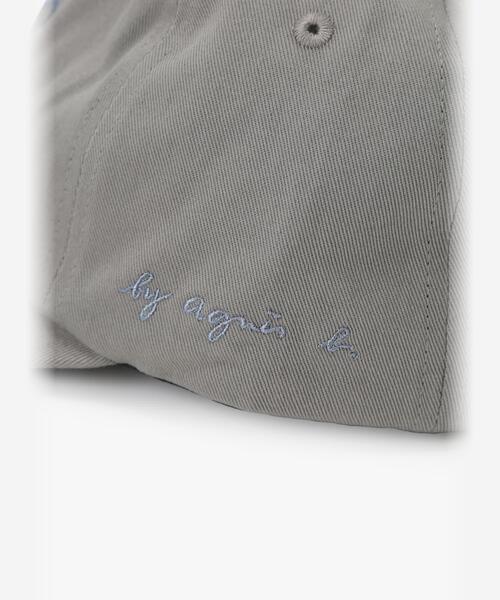 To b. by agnes b.（トゥービーバイアニエスベー）の「”To b.” ビッグロゴ 刺繍 キャップ（キャップ・レディース・グレー・FREE）」の7枚目の写真