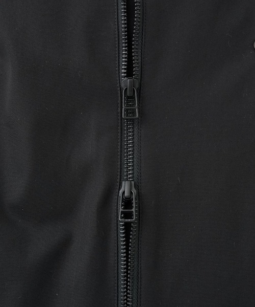 STUDIOUS（ステュディオス）の「WIND GUARD BLOUSON（ブルゾン・メンズ・ベージュ/ブラック・2/1）」の19枚目の写真