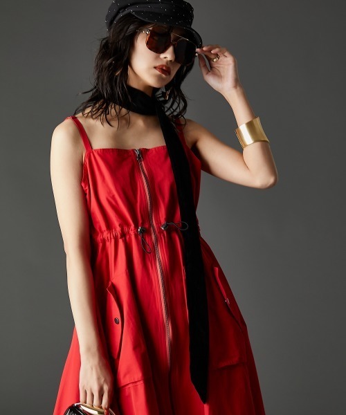 GEVS.(ジェイヴィス)の「アウトポケットフロントジップワンピース<大きいサイズ有>GEVS.(ワンピース・レディース・ブラック/レッド・M/L/LL/3L/4L/5L)」の6枚目の写真