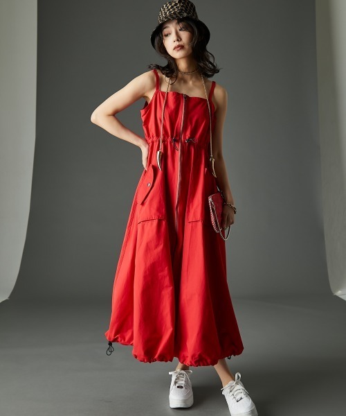 GEVS.(ジェイヴィス)の「アウトポケットフロントジップワンピース<大きいサイズ有>GEVS.(ワンピース・レディース・ブラック/レッド・M/L/LL/3L/4L/5L)」の4枚目の写真