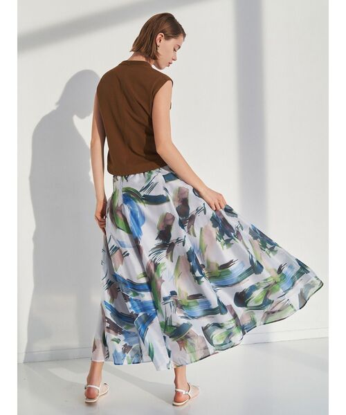 ELENDEEK（エレンディーク）の「ペインティングパターンフレアスカート（スカート・レディース・グリーン/ブラック・01/02）」の5枚目の写真