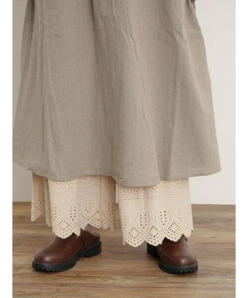 カットワークペチパンツ 01_001-432.jpg