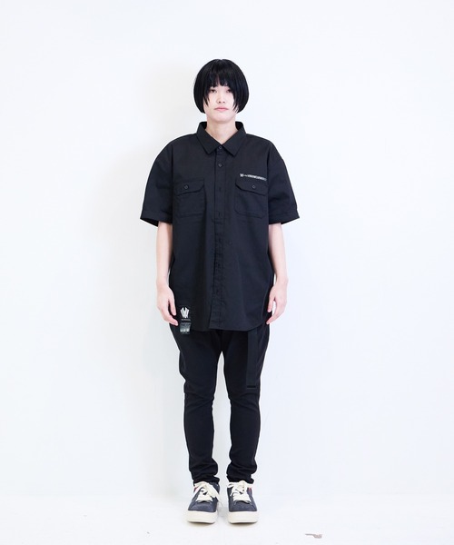 [W] by VIRGOwearworks（ダブリューバイヴァルゴウェアーワークス）の「Face Logo W-Shirts（シャツ/ブラウス・メンズ・ブラック×シルバー/ブラック×ホワイト・MEDIUM/LARGE/X-LARGE）」の20枚目の写真