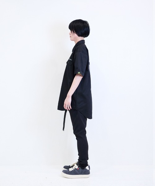[W] by VIRGOwearworks（ダブリューバイヴァルゴウェアーワークス）の「Face Logo W-Shirts（シャツ/ブラウス・メンズ・ブラック×シルバー/ブラック×ホワイト・MEDIUM/LARGE/X-LARGE）」の18枚目の写真