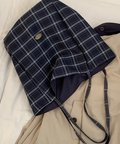 Vipoa(ヴィポア)の「2way metal multi tote(トートバッグ・レディース・ネイビー/レオパード/レッド・FREE)」の6枚目の写真