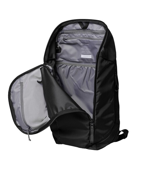 BEAMS(ビームス)の「【MORE VARIATION 開催中】ABLE CARRY / Day Breaker 2 Ripstop(バックパック/リュック・メンズ・ブラック・ONE SIZE)」の14枚目の写真
