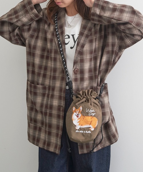 SETUP7(セットアップセブン)の「【SETUP7】アニマル刺繍コードショルダーバッグ 犬・猫 ミヌエット/ベンガル/ラグドール/コーイケル/ブルドッグ/シュナウザー/シバイヌ/ハチワレ/トイプー SNBD(ショルダーバッグ・レディース・グリーン/ダークグレー/ベージュ/ネイビー/ブルー/グレー/ブルー系その他/ベージュ系1/グレー系その他/カーキ/バーガンディー・FREE)」の12枚目の写真