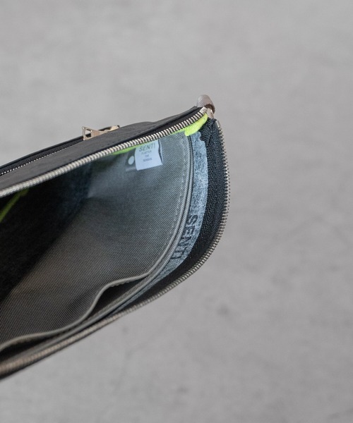 【 SENTI 】Dyneema(R) Leather W ZIP POUCH LL 超軽量ダイニーマレザーダブルジップポーチLL 3034