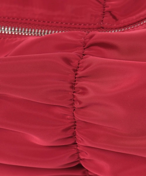 Heather（ヘザー）の「ドラムナイロンBAG　450354（ショルダーバッグ・レディース・アイボリー/レッド/ブラック・ONE SIZE）」の6枚目の写真