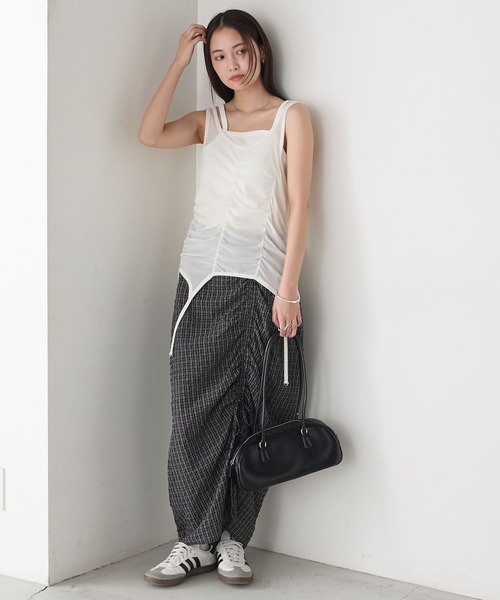 forksy.(フォルクシー)の「【forksy.】ギャザー シアータンク&リブタンクセット(タンクトップ・レディース・オフホワイト/杢グレー/ブラック・FREE)」の13枚目の写真