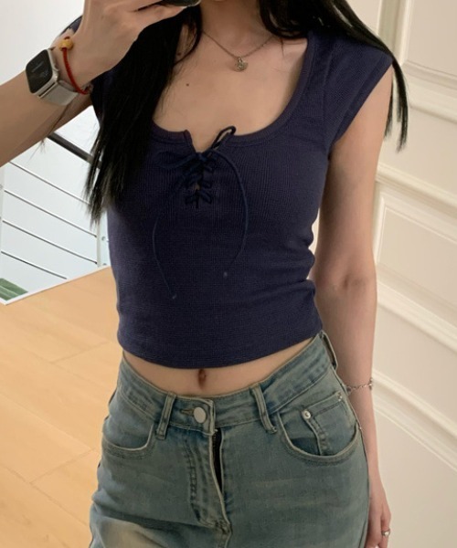 Teem Store(チームストア)の「ヘンリーネックレースアップリボンピチリブノースリーブT(Tシャツ/カットソー・レディース・ブラック/ネイビー/ホワイト・S/M)」の7枚目の写真