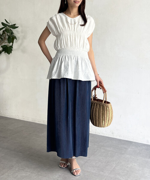 Chez toi（シェトワ）の「ウエストシャーリングスリーブブラウス（シャツ/ブラウス・レディース・ブラック/ホワイト/グリーン・FREE）」の11枚目の写真