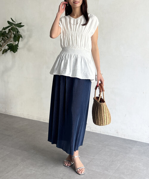 Chez toi（シェトワ）の「ウエストシャーリングスリーブブラウス（シャツ/ブラウス・レディース・ブラック/ホワイト/グリーン・FREE）」の12枚目の写真