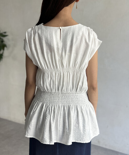 Chez toi（シェトワ）の「ウエストシャーリングスリーブブラウス（シャツ/ブラウス・レディース・ブラック/ホワイト/グリーン・FREE）」の13枚目の写真