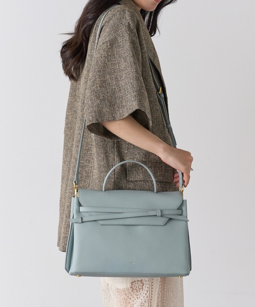 tov(トーヴ)の「【TOV】26SS新色あり MIMI GRAND T25W02B560 T26S07B599(ハンドバッグ・レディース・キャメル/ブラック系その他2/グレイッシュベージュ/サックスブルー/ブラック/ブラウン/ホワイト・FREE)」の6枚目の写真